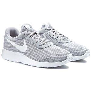 Grey/White Nike Tanjun Shoe